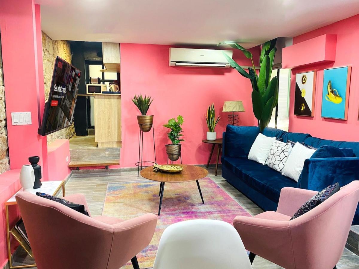 Amazinn Places Casco Viejo Pink Desing And Pool IX 파나마시티 외부 사진